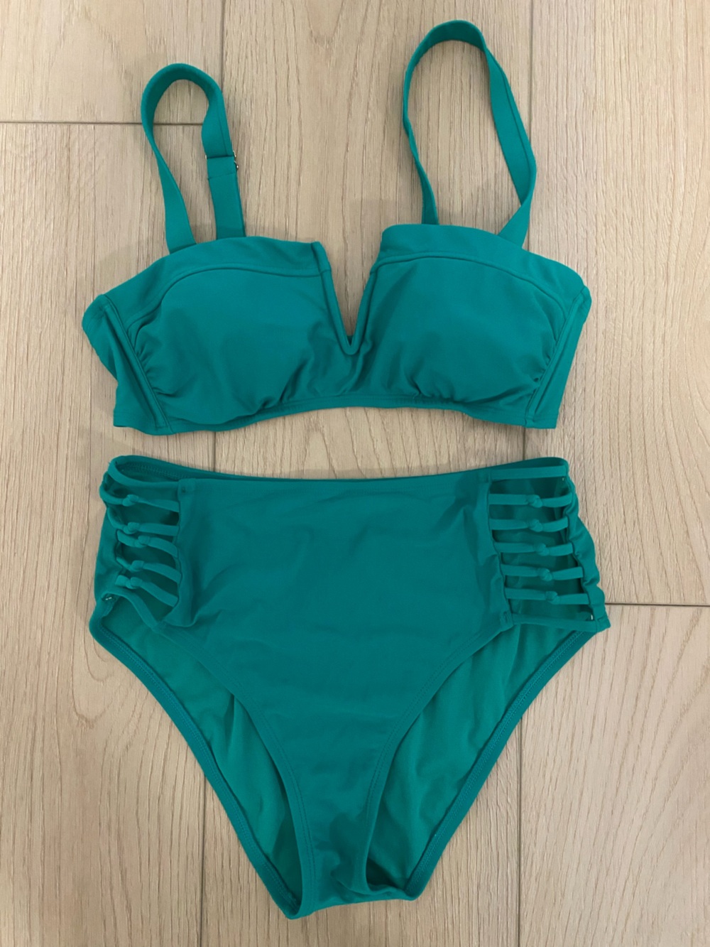 Shade & Shore Green Swim Top and Bottom